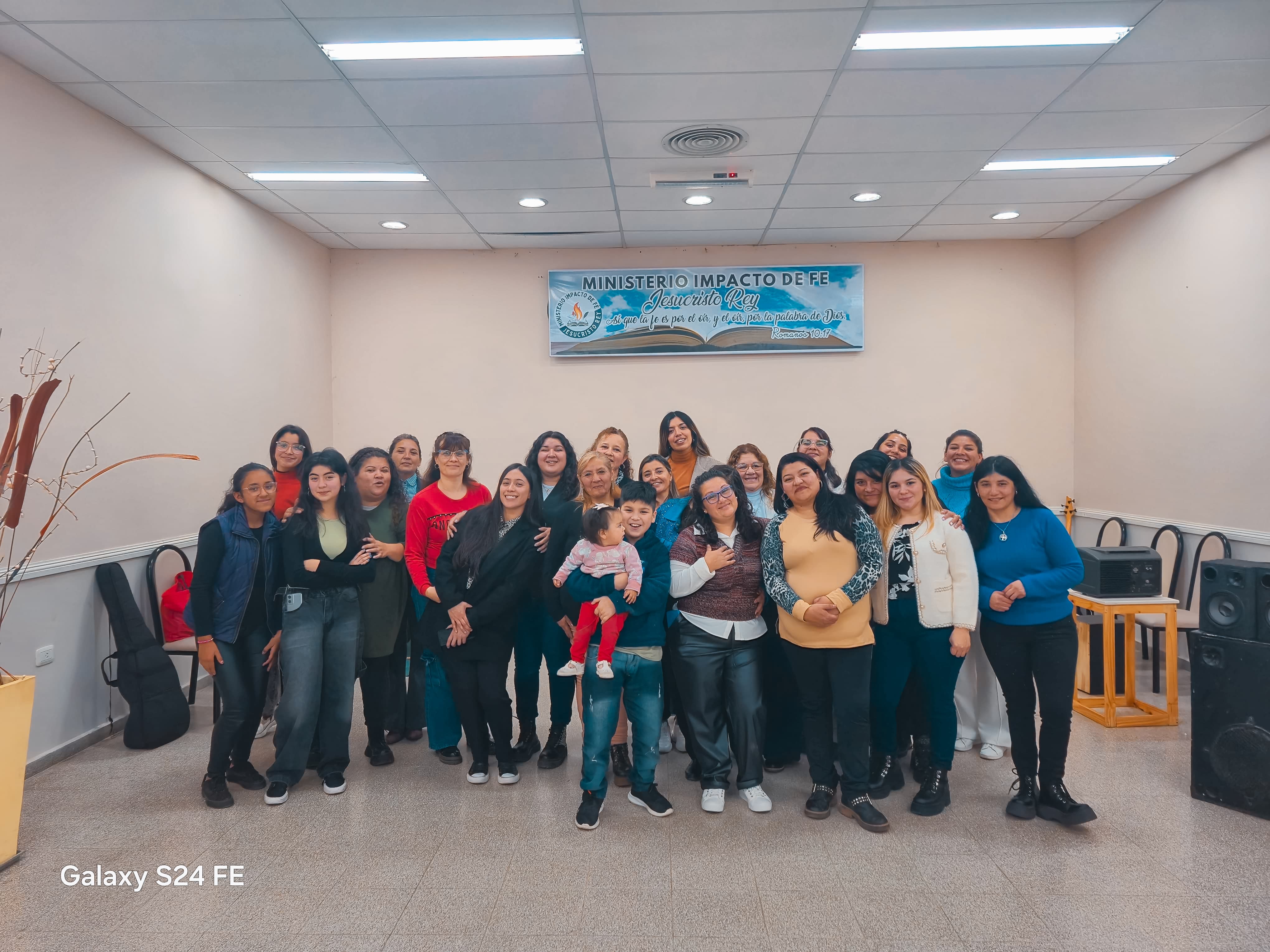 Un Encuentro de Fe y Comunidad en Villa Mercedes: Mujeres Comparten Jornada de Espiritualidad y Unión