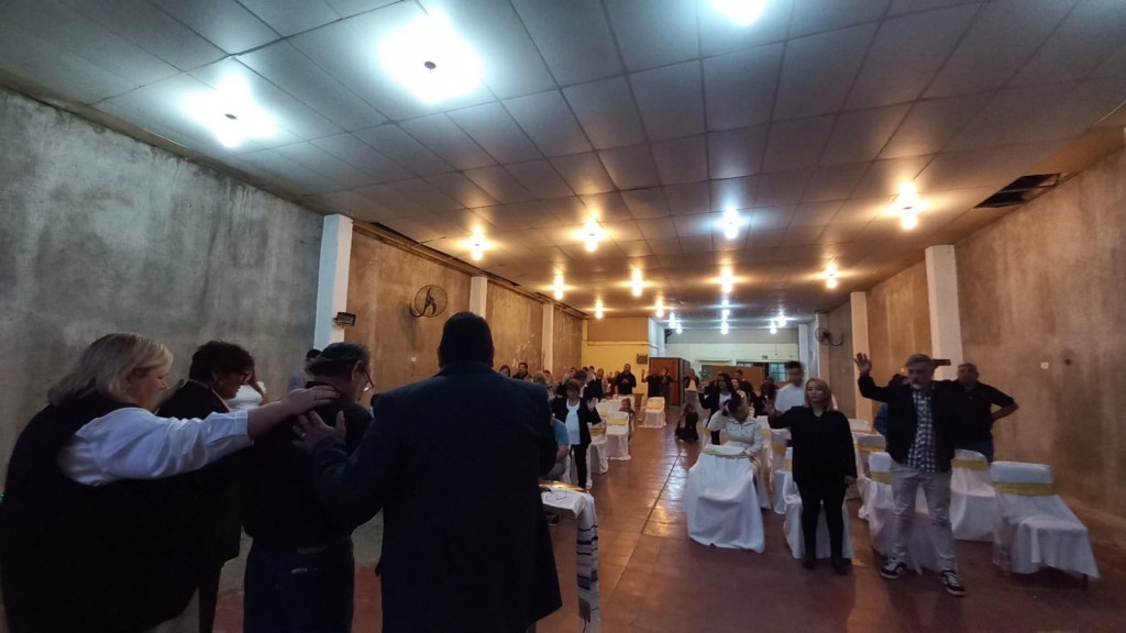 El Ministerio Apostólico y Profético Renacer Visión de Reino celebró su cuarto aniversario con tres días de gran bendición