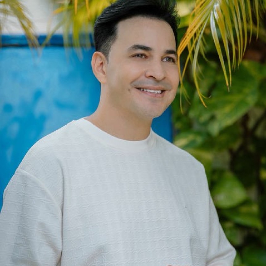 Emir Sensini lanza “No sueltas mi mano”, un canto de fe para tiempos de tormenta