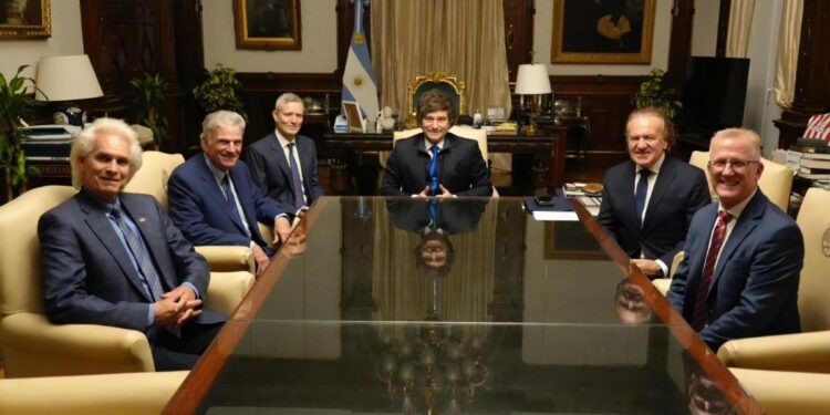 Franklin Graham se reúne con el presidente Javier Milei unos días antes de Esperanza Buenos Aires